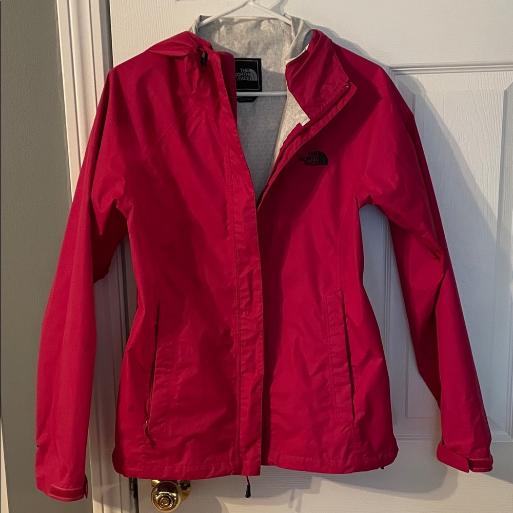 EUC The North Face Women's Venture Pink Jacket
